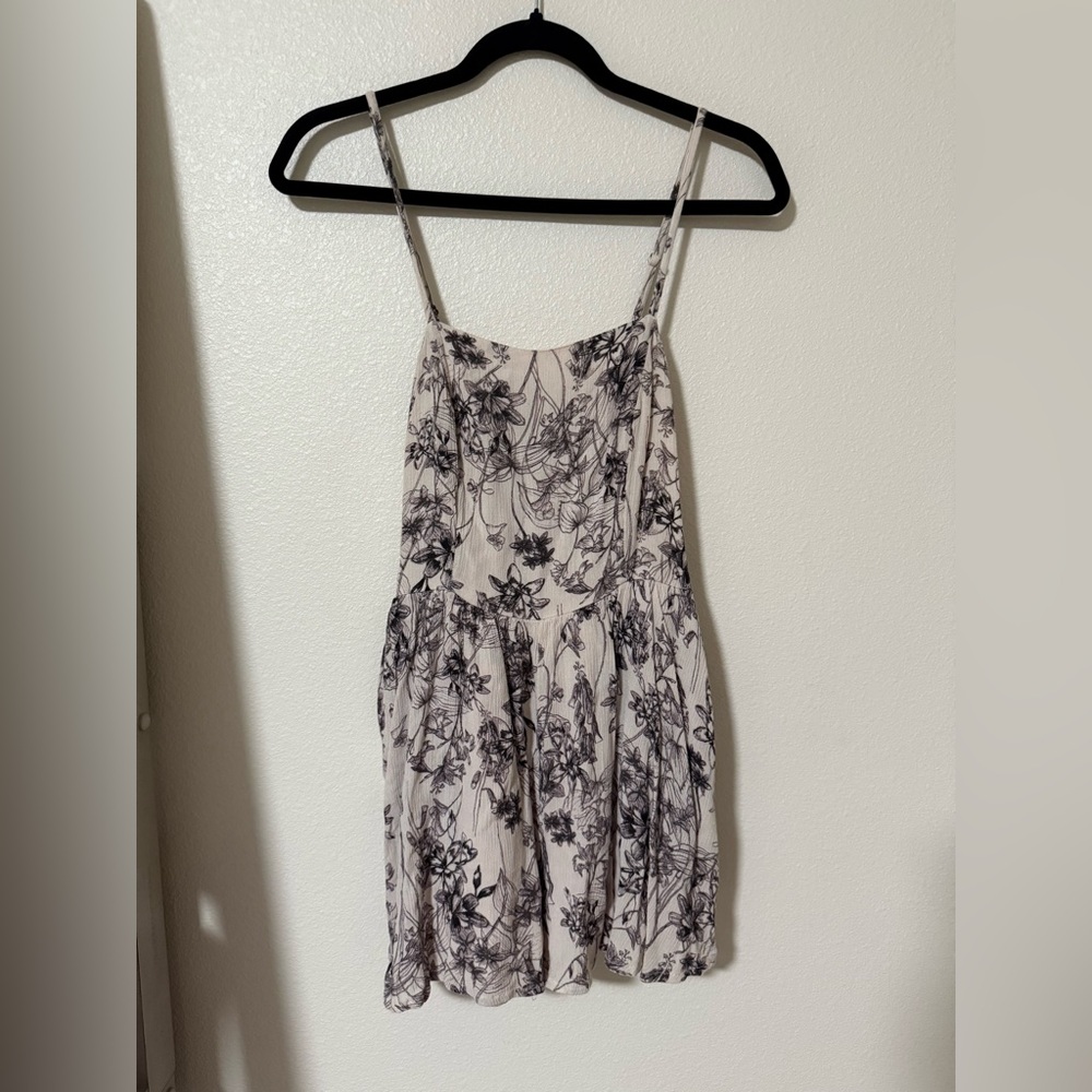 Kimchi Blue Textured Floral Romper
